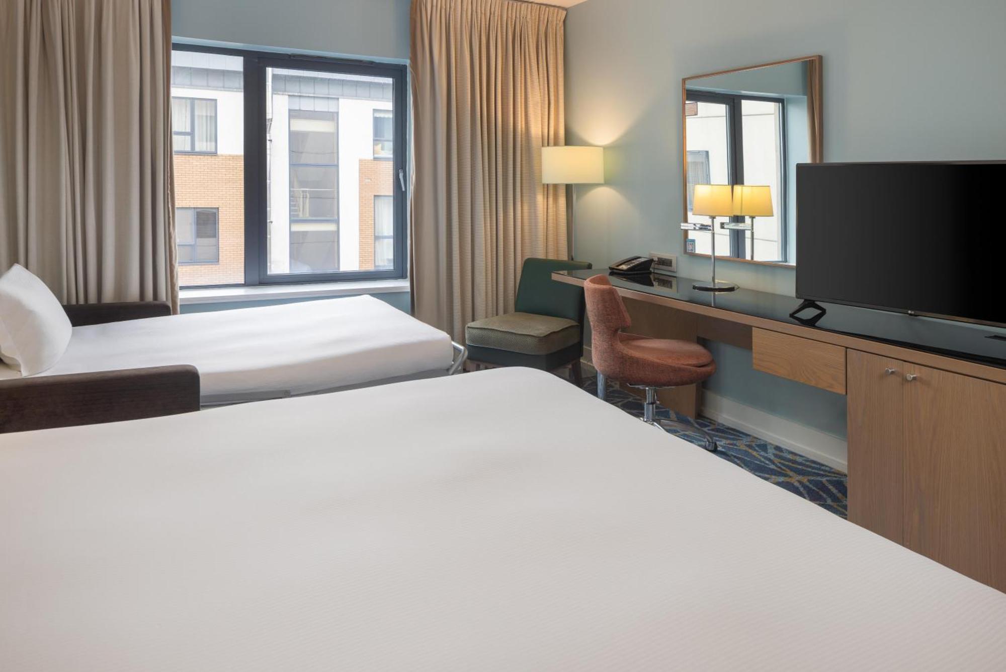 Hilton Dublin Kilmainham — Fotos 1